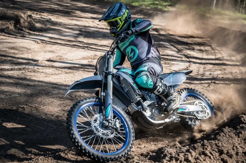 EMX XF30 - Combining clean power with proven motocross technology