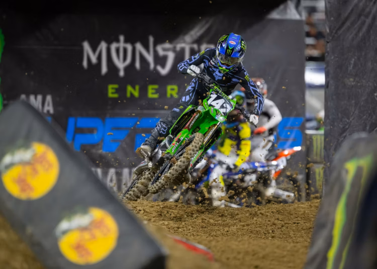 Fracture de l&rsquo;humérus pour Cameron McAdoo