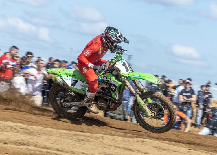 Vidéo: la chute de Romain Febvre à Almonte