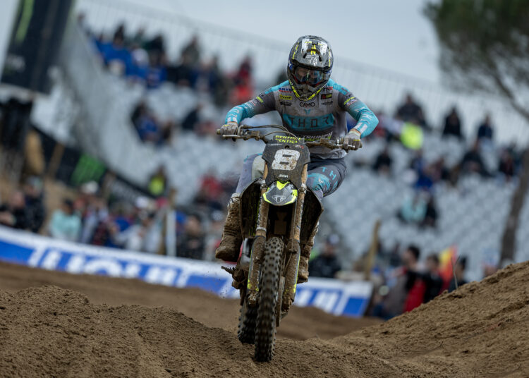 MX2: Victoire et plaque rouge pour Camden McLellan à Almonte