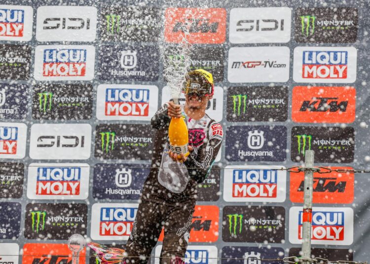 Mathis Valin relance le compteur de Kawasaki en championnat du monde MX2