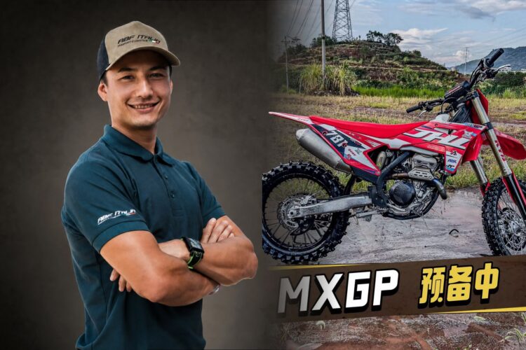 Le constructeur Chinois a engagé 4 pilotes sur ses JHL pour le GP de Shanghai, deux en MX2, deux en MXGP