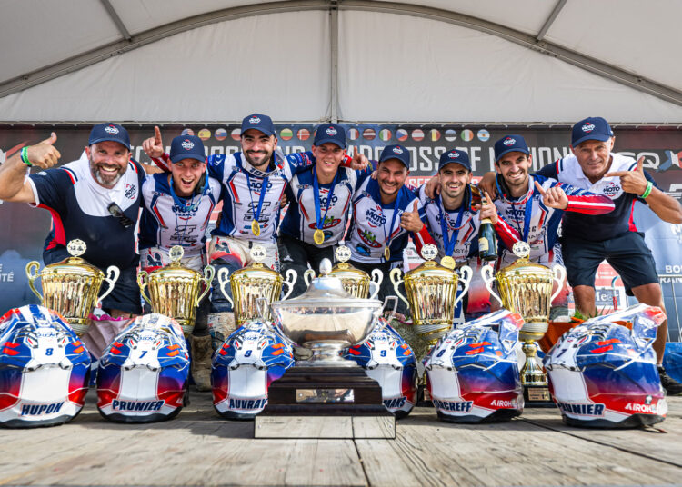 La france du sidecar cross sur le toit du monde